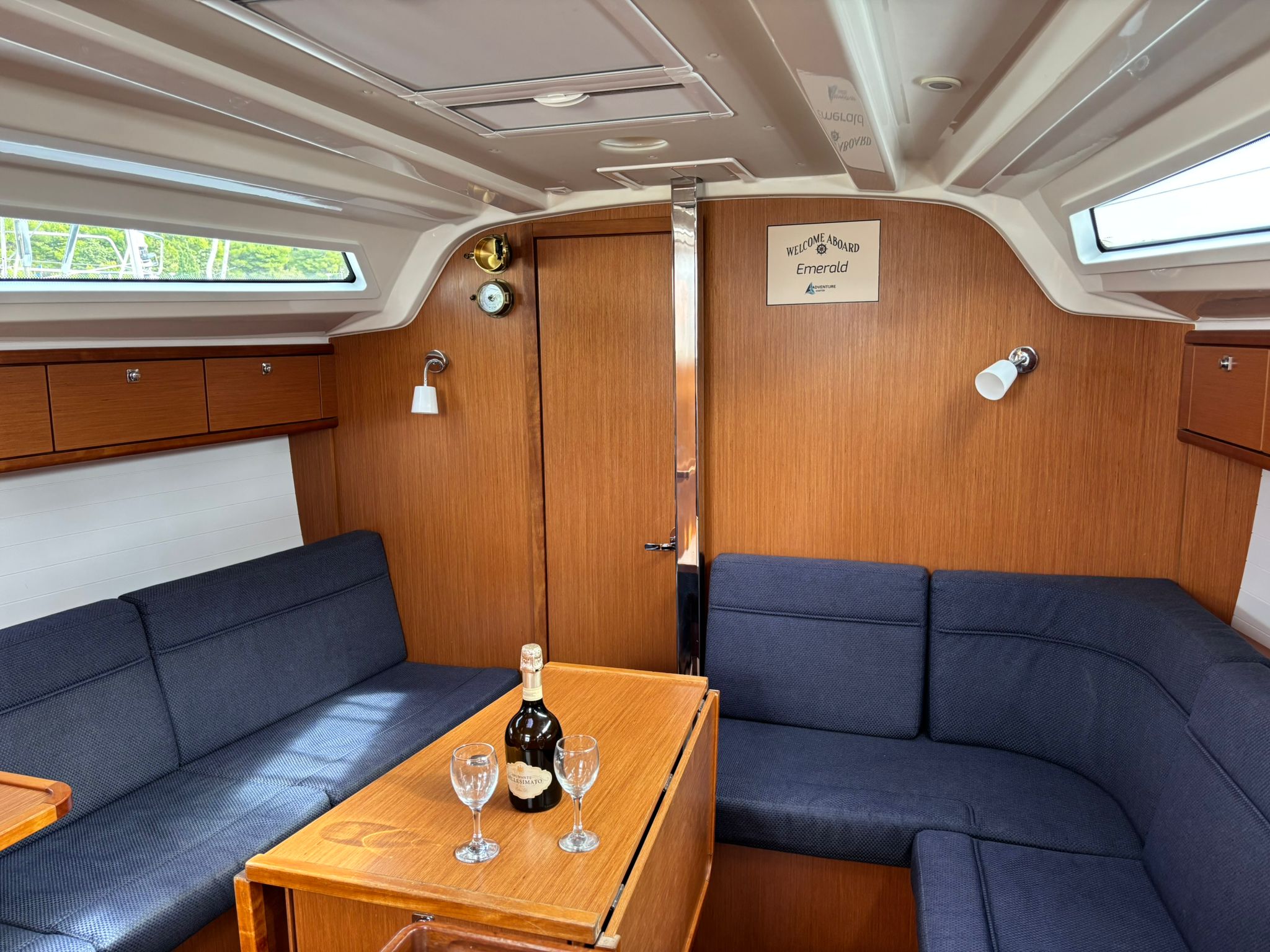 Bavaria Cruiser 37 — photo 10