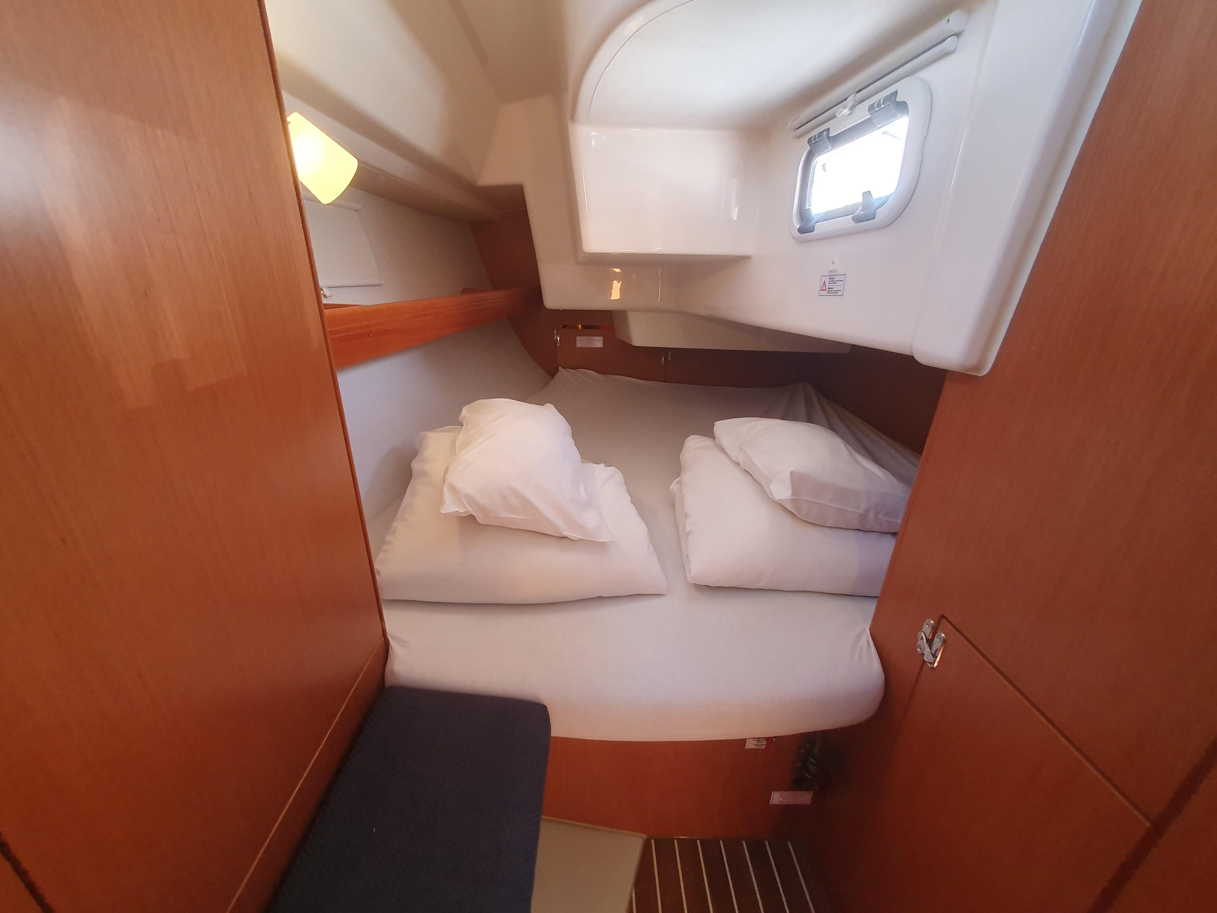Bavaria Cruiser 34 — photo 4