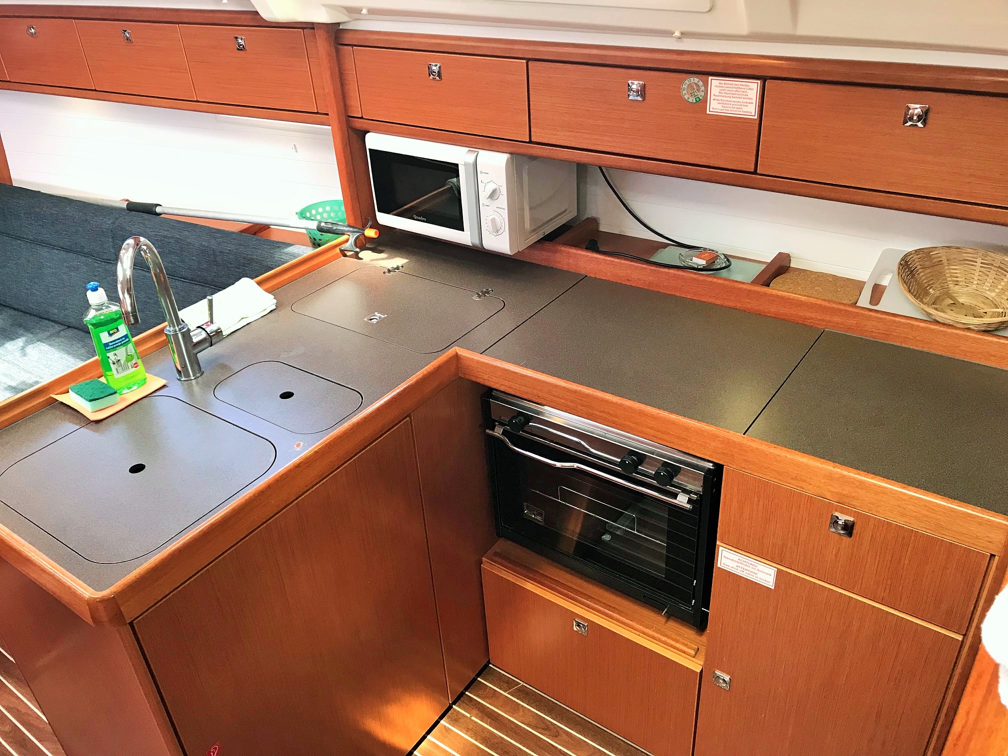 Bavaria Cruiser 34 — photo 6