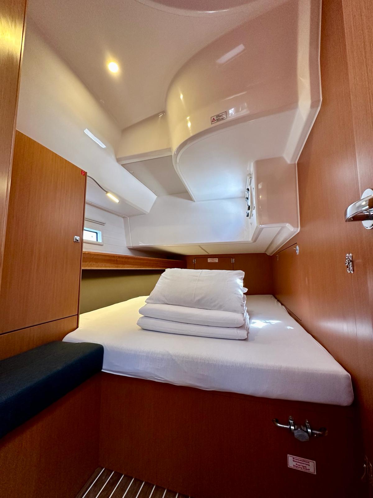 Bavaria Cruiser 46 — photo 10