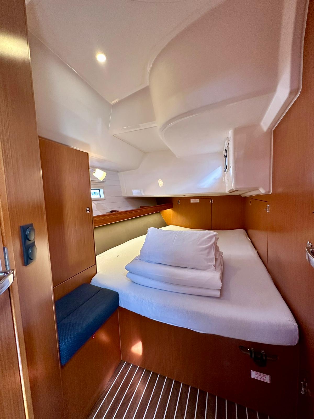 Bavaria Cruiser 46 — photo 7