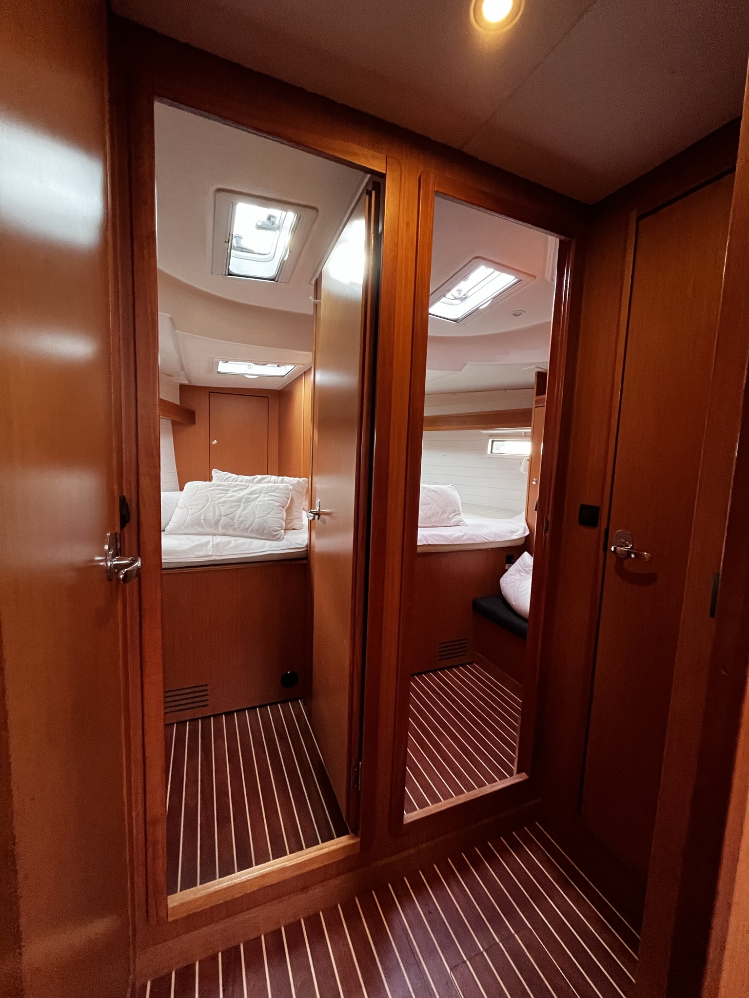 Bavaria Cruiser 45 — photo 12