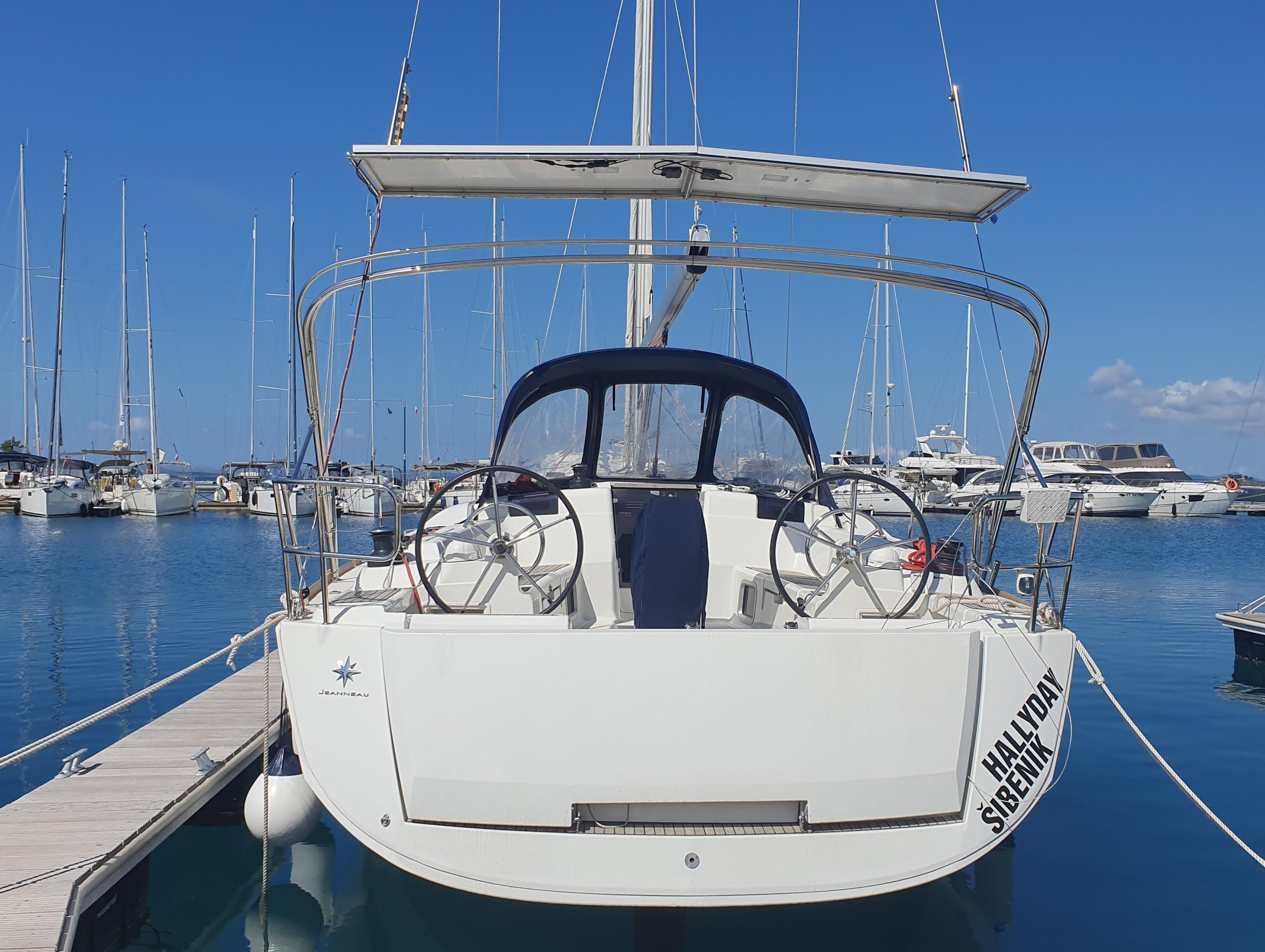 Sun Odyssey 449 — photo 1