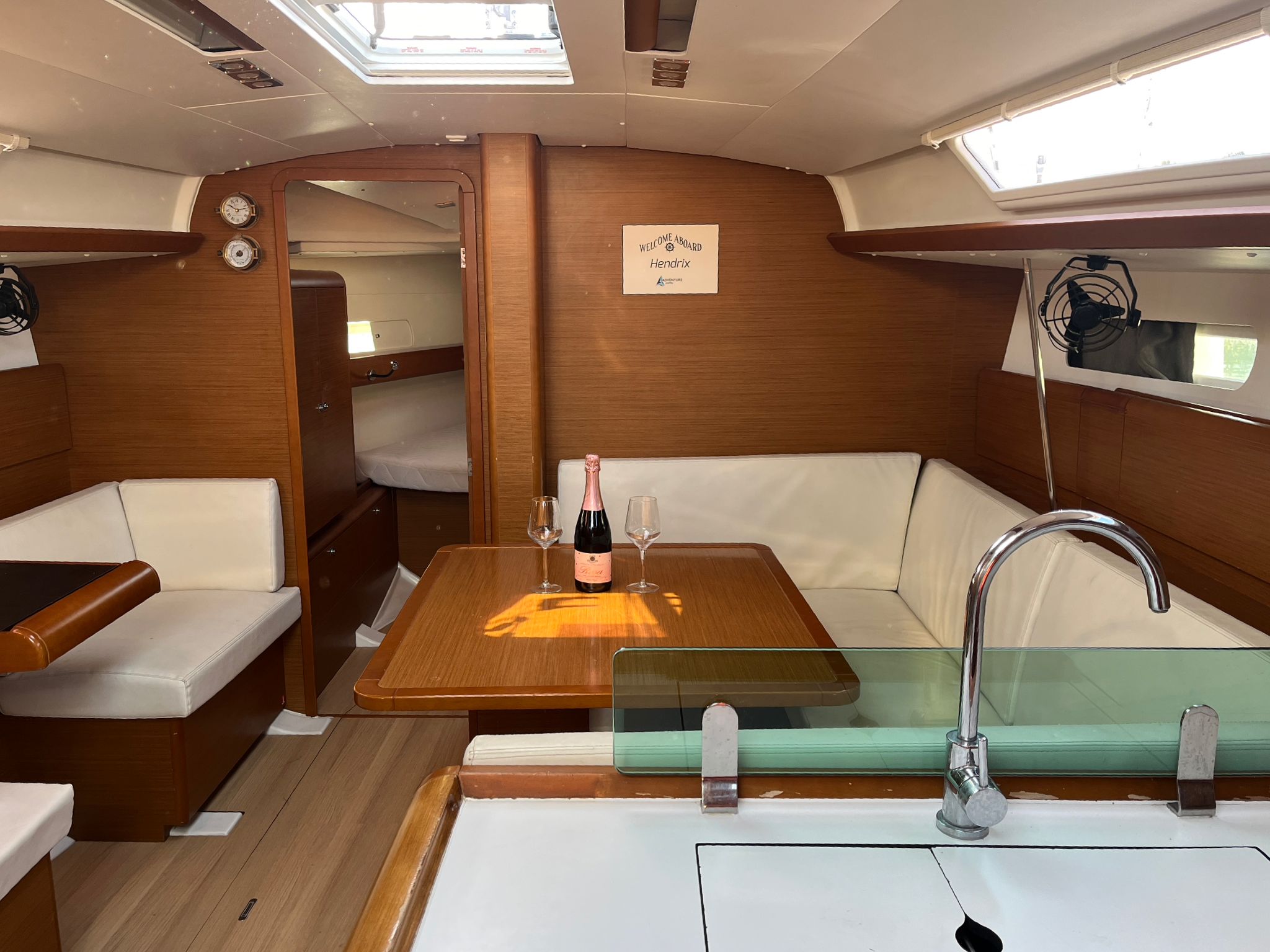 Sun Odyssey 419 — photo 4