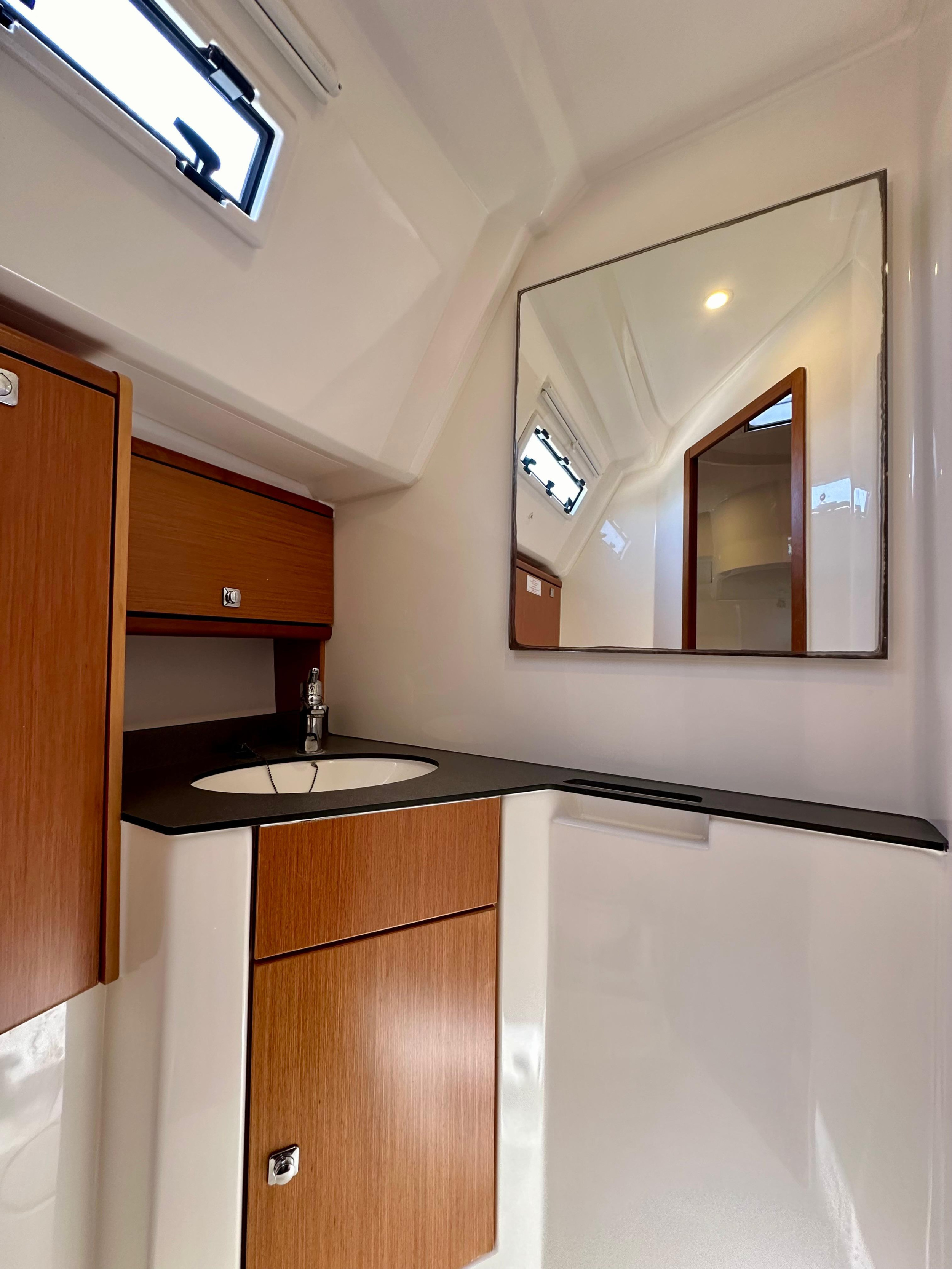 Bavaria Cruiser 46 — photo 5