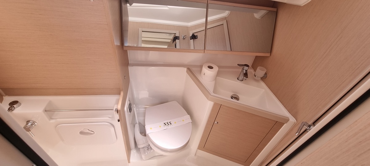 Oceanis 40.1 (3cab) — photo 6