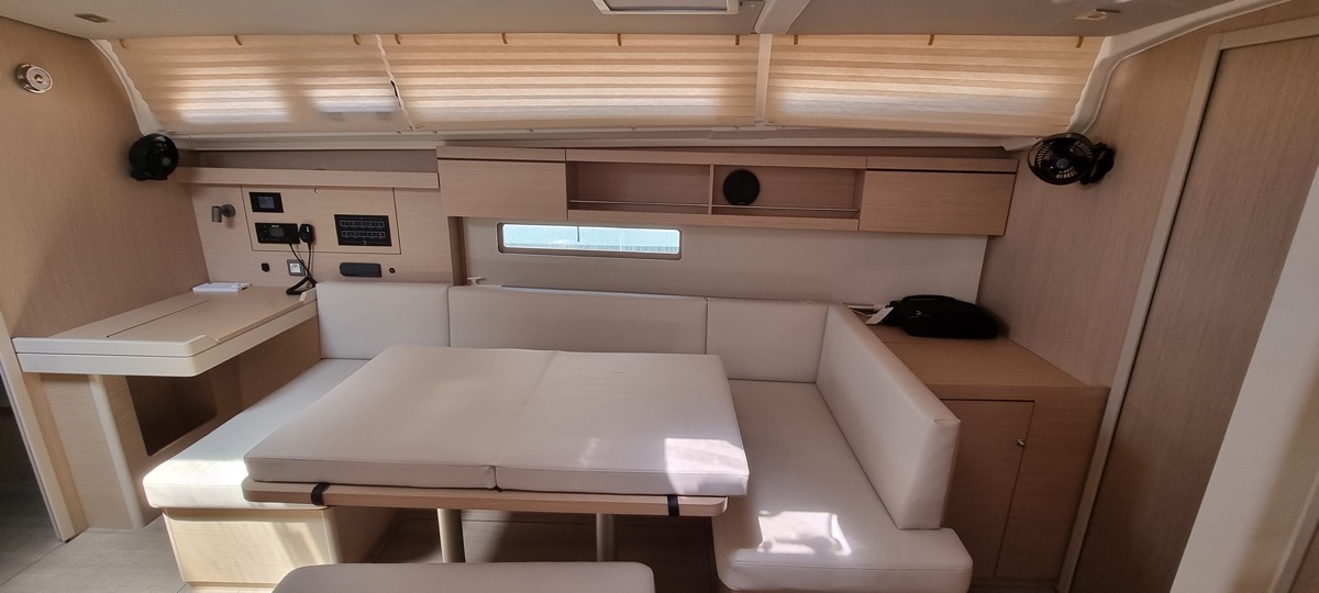 Oceanis 40.1 (3cab) — photo 4