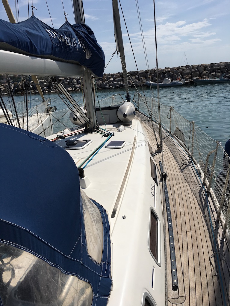 Dufour 425 — photo 16