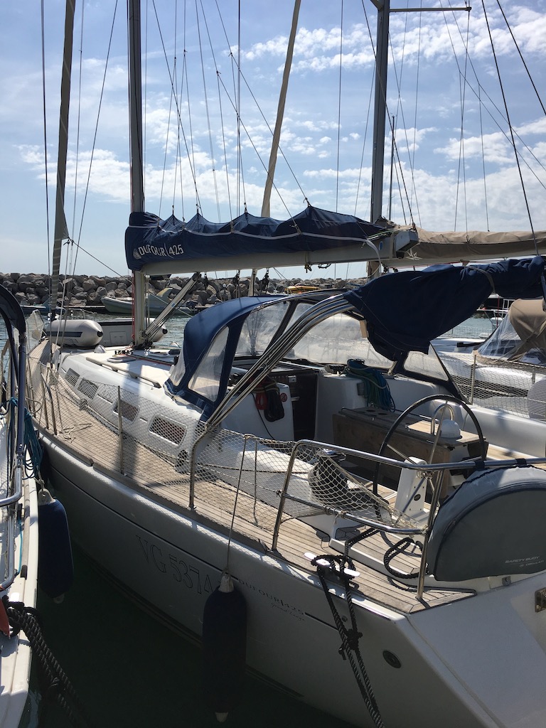 Dufour 425 — photo 2