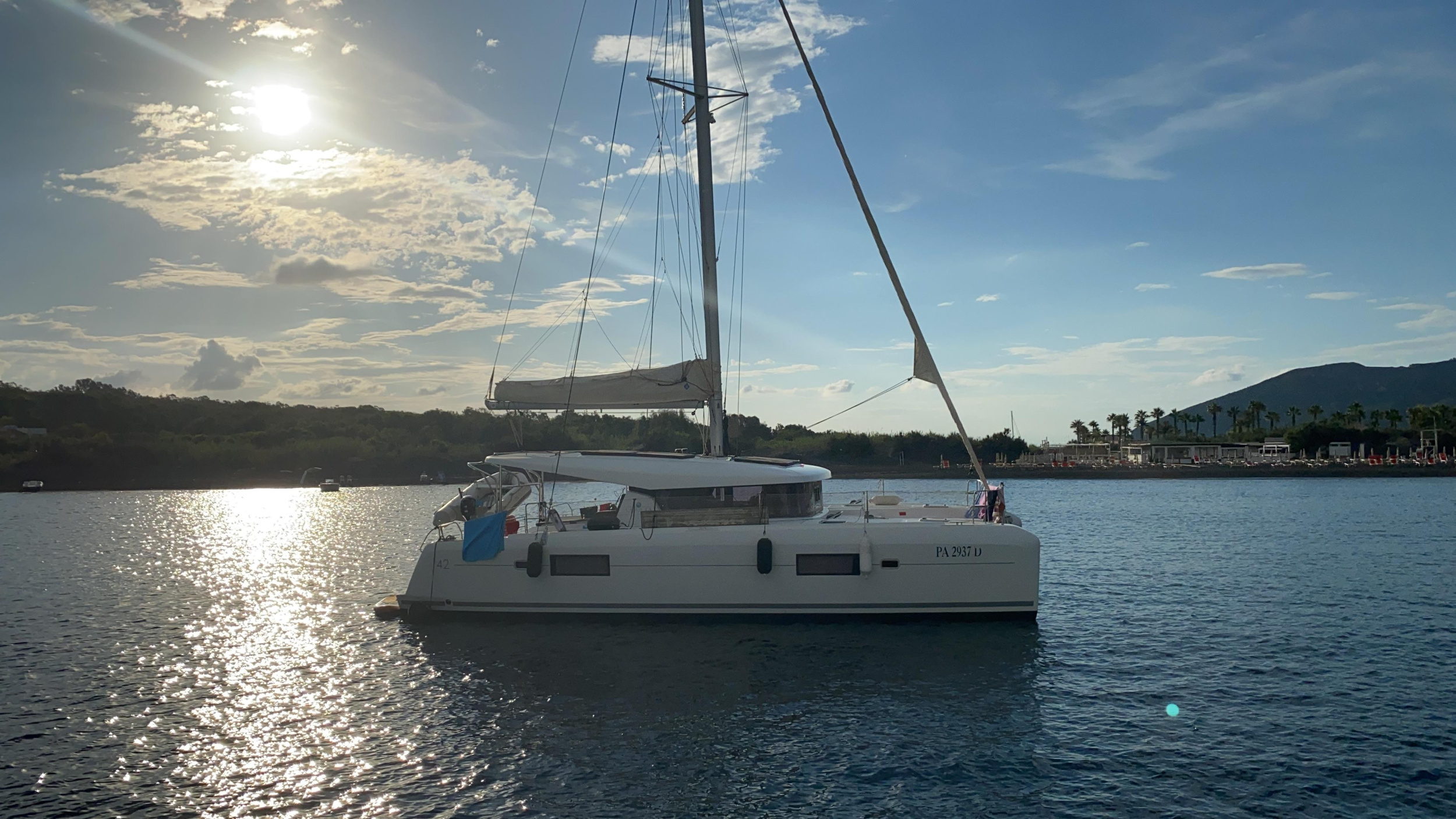 Lagoon 42 — photo 4