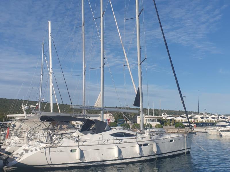 SUN ODYSSEY 54DS — photo 150