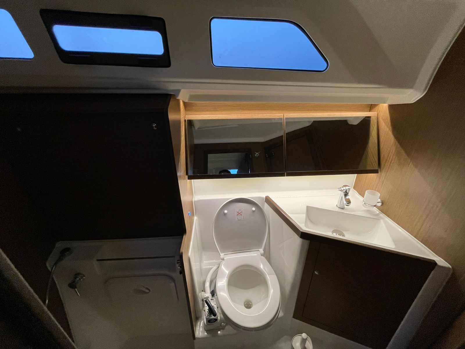 Oceanis 40.1 — photo 11