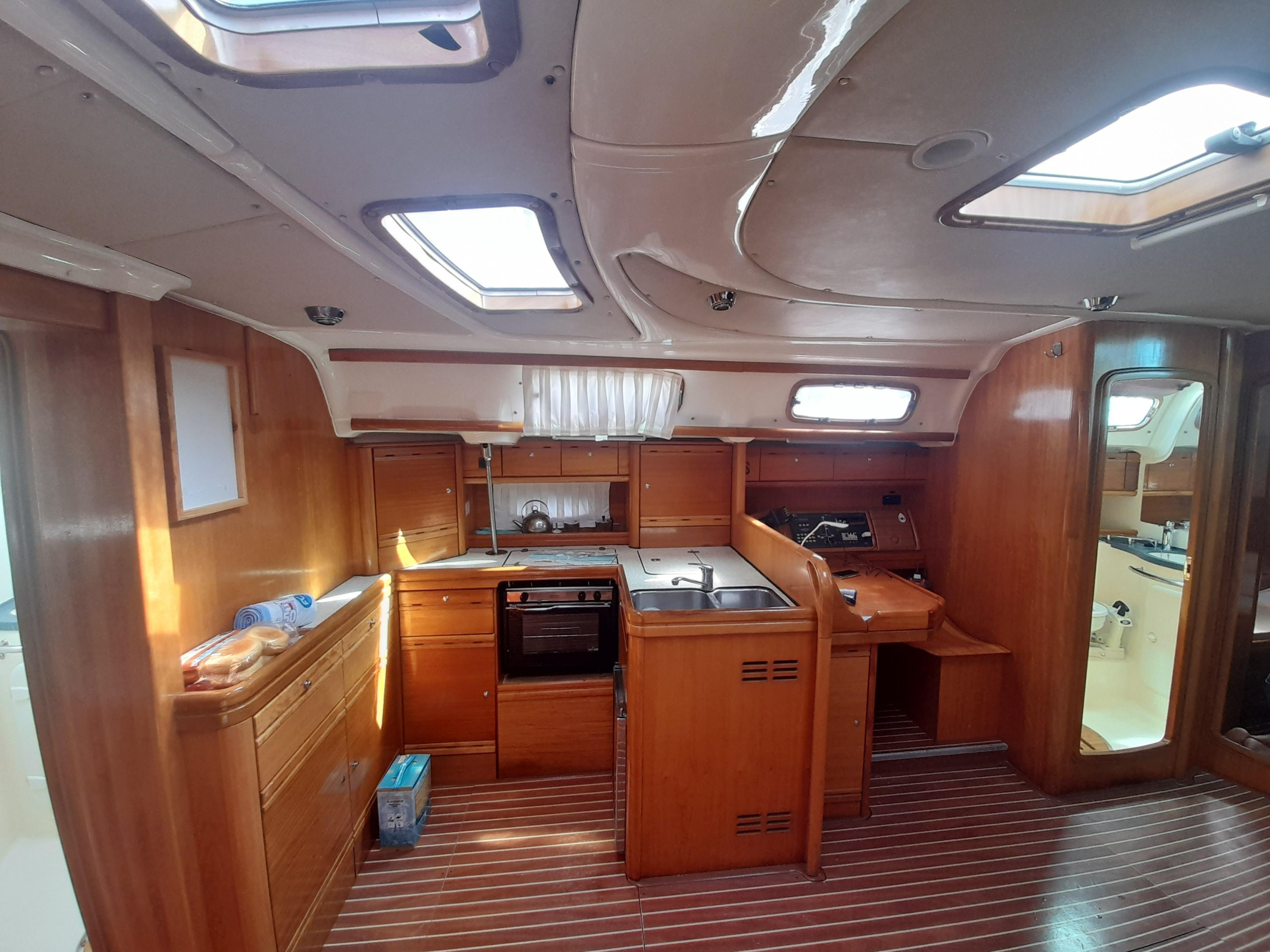 Bavaria 50 Cruiser — photo 3