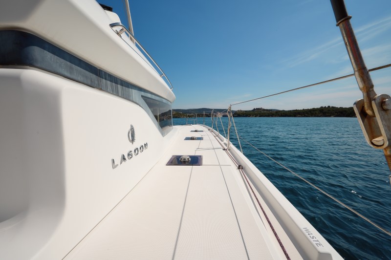 Lagoon 50 — photo 50