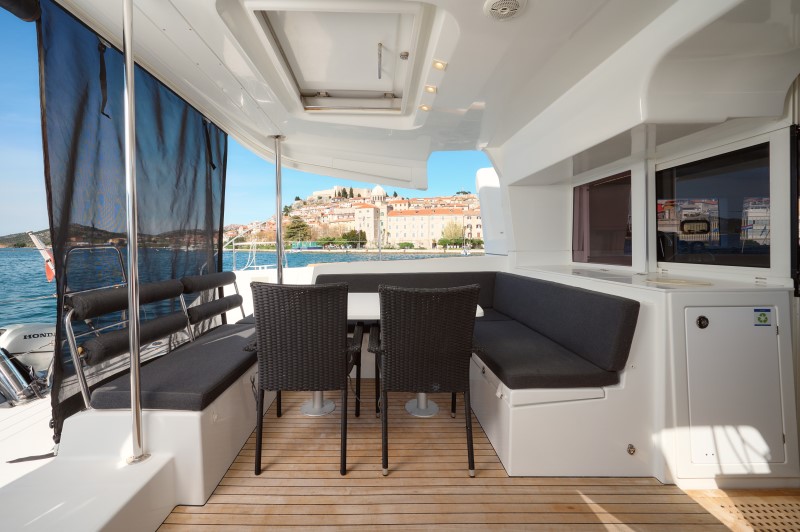 Lagoon 450 — photo 20