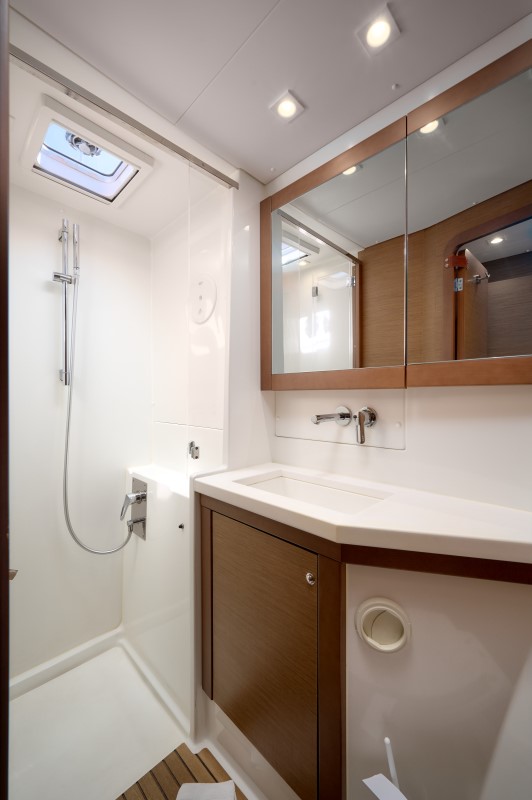 Lagoon 450 — photo 41