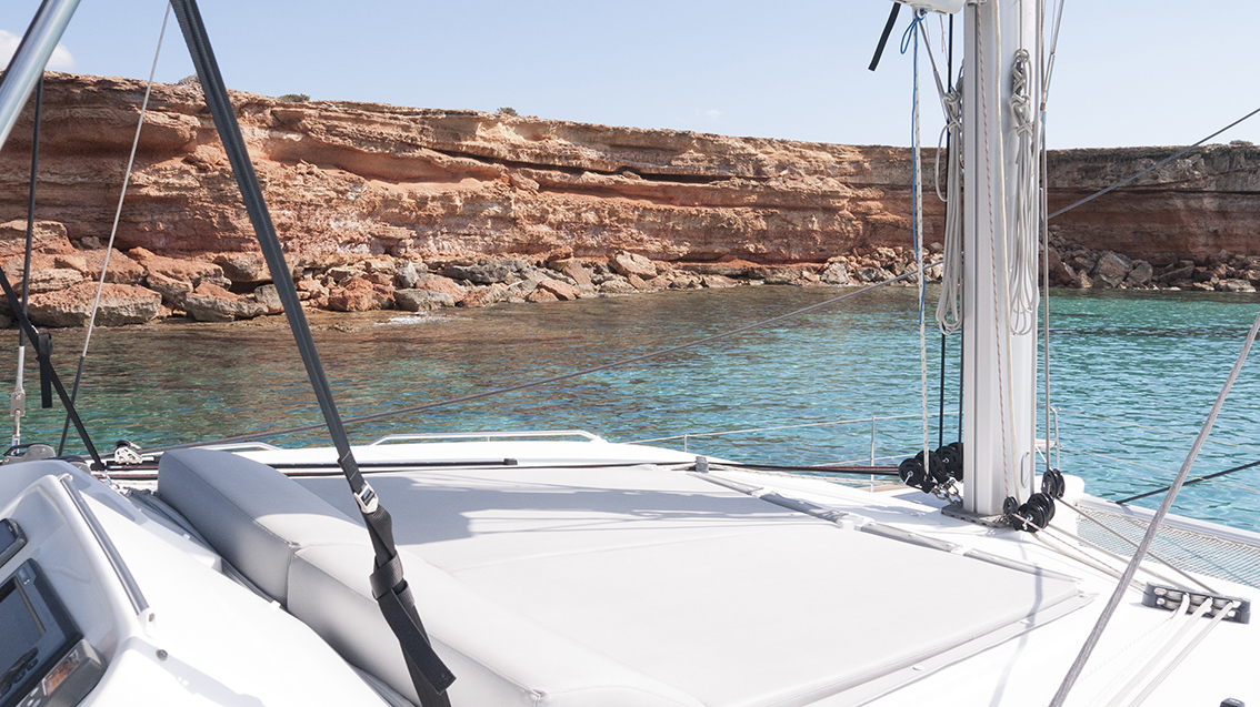 Lagoon 450 — photo 13
