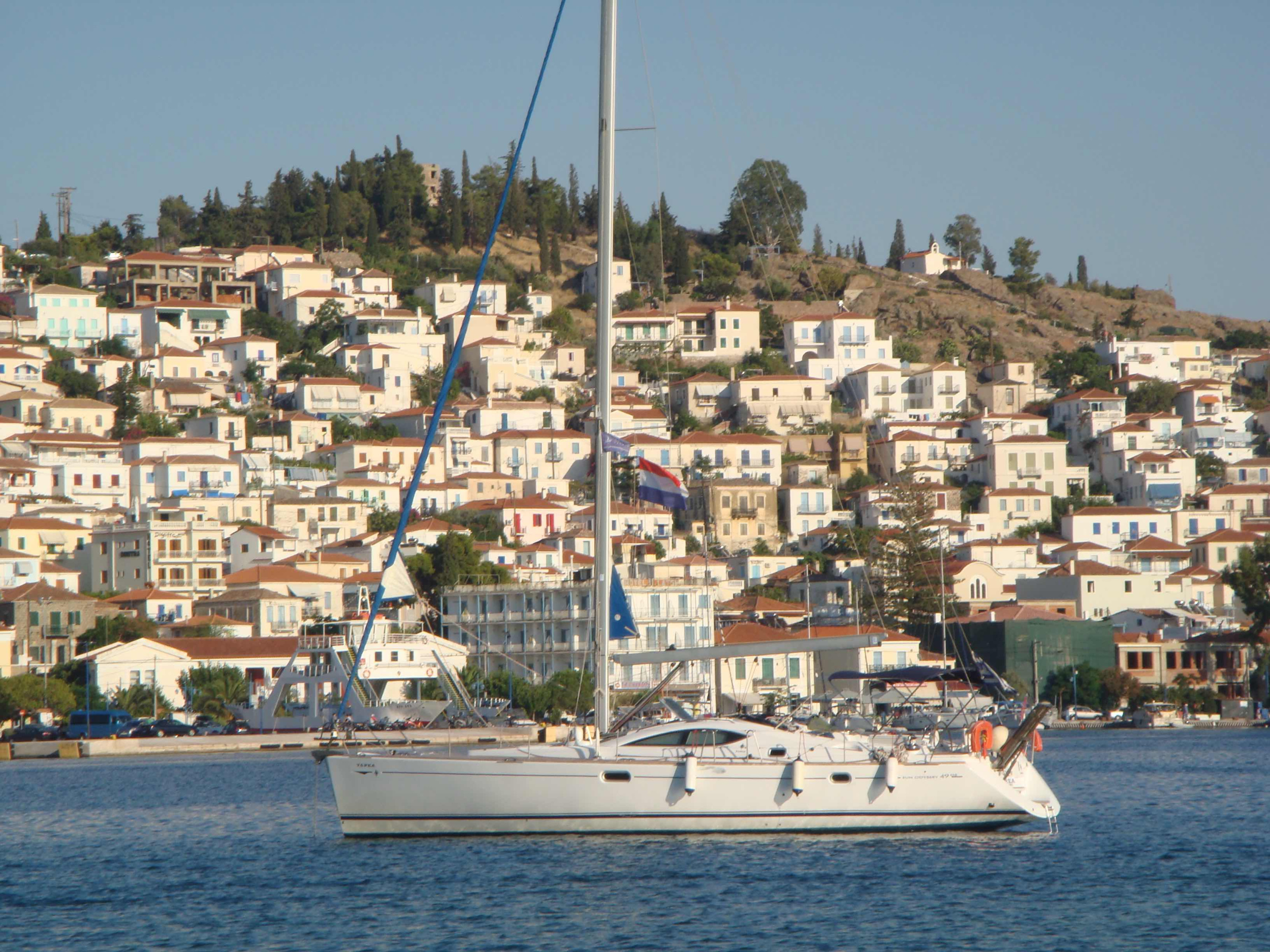 Sun Odyssey 49DS — photo 1
