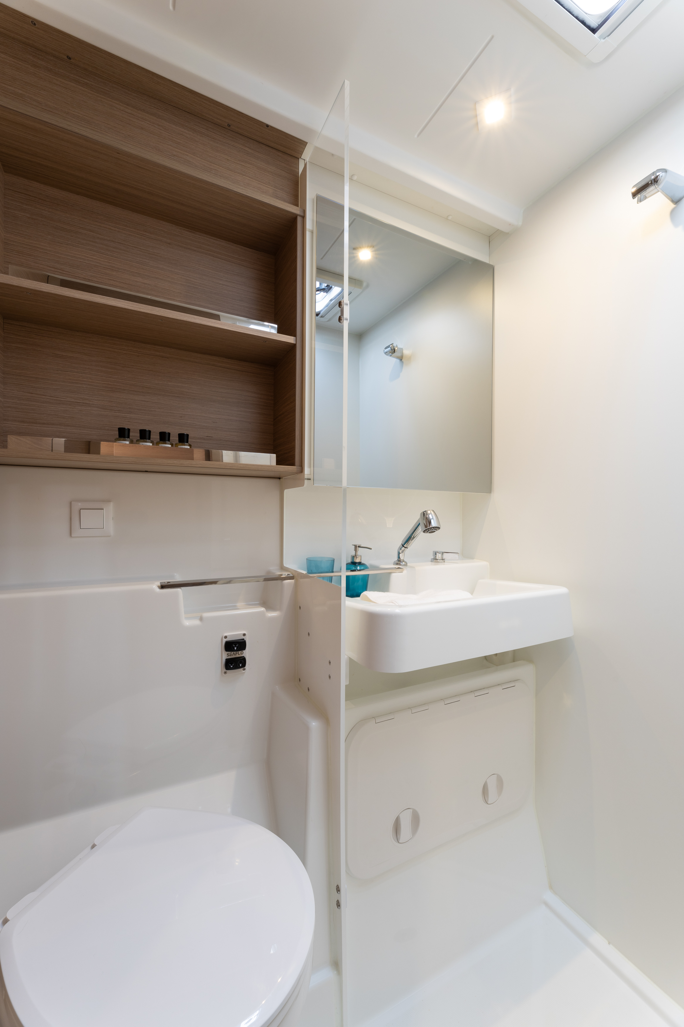Lagoon 43 — photo 15