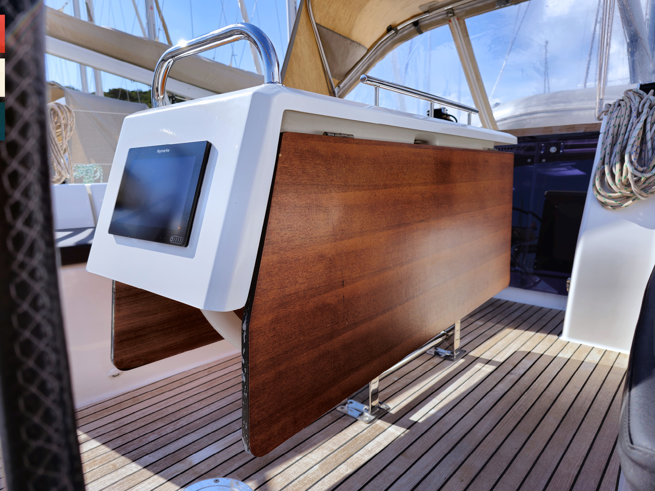 Dufour 390 Grand Large — photo 17