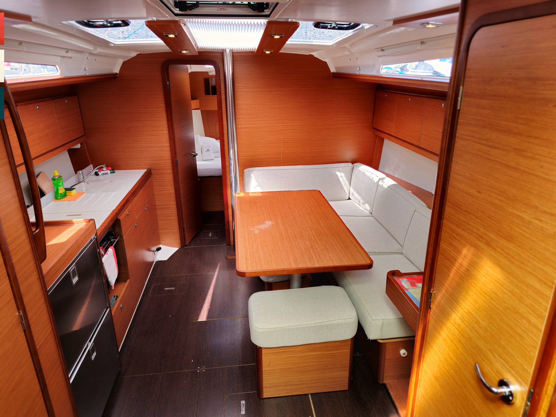 Dufour 390 Grand Large — photo 33