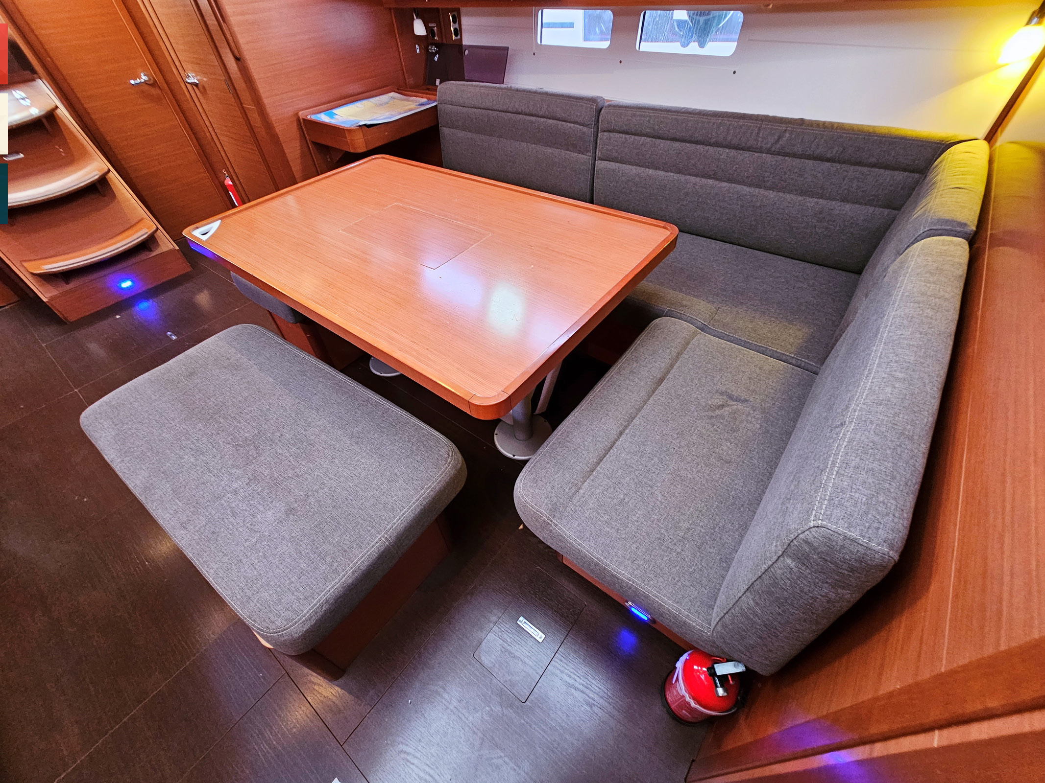 Dufour 460 Grand Large — photo 28