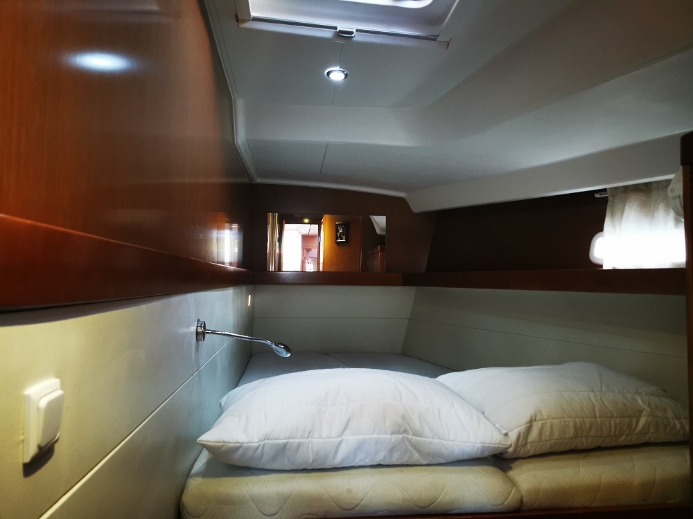 Beneteau Oceanis 50 Family — photo 27