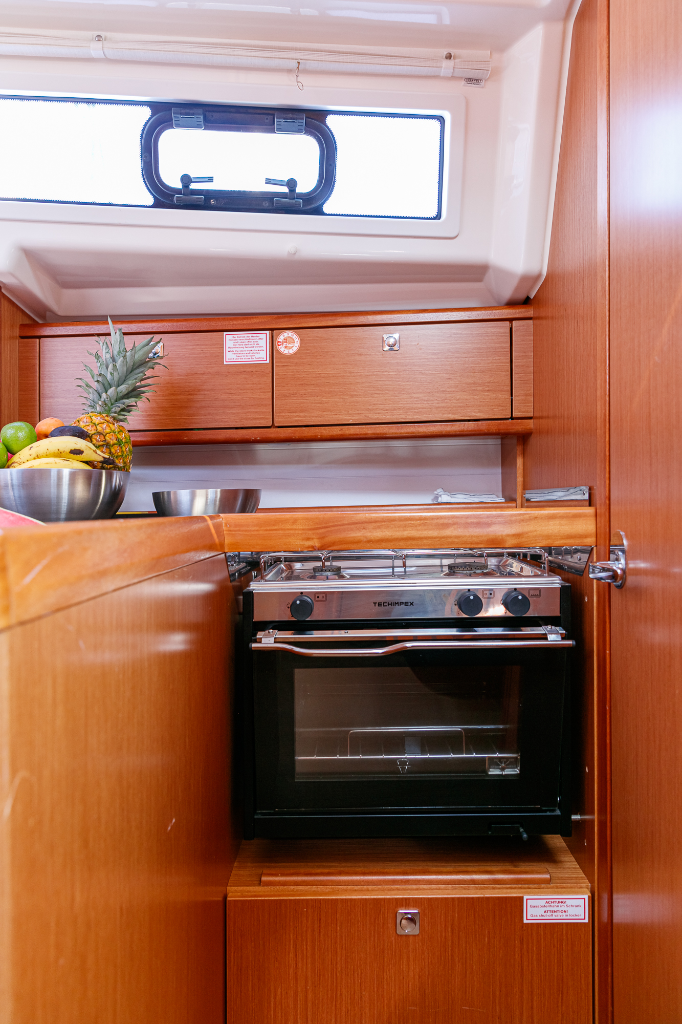 Bavaria 34 — photo 6