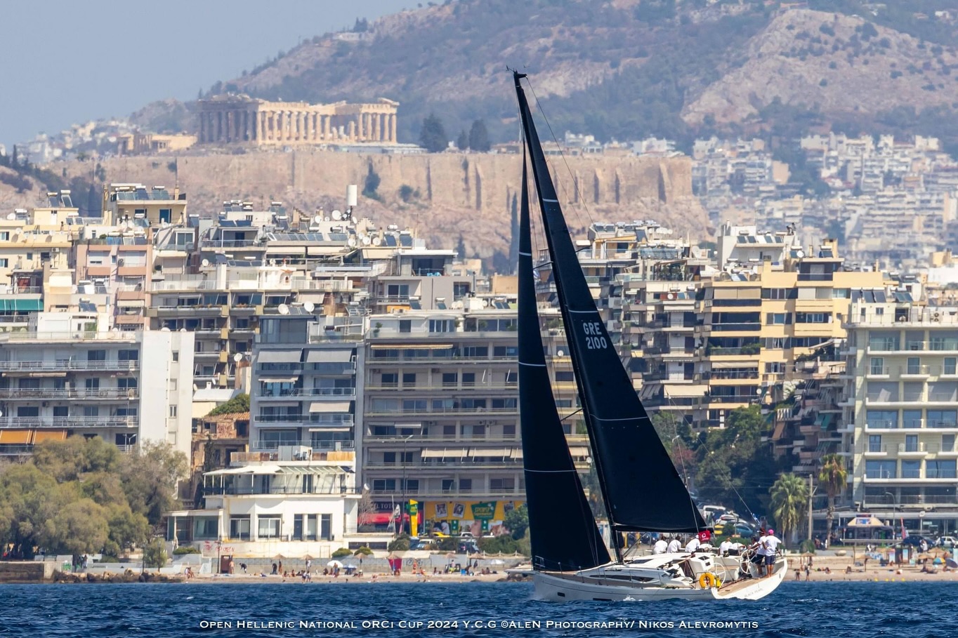 Italia Yachts 12.98 — photo 9