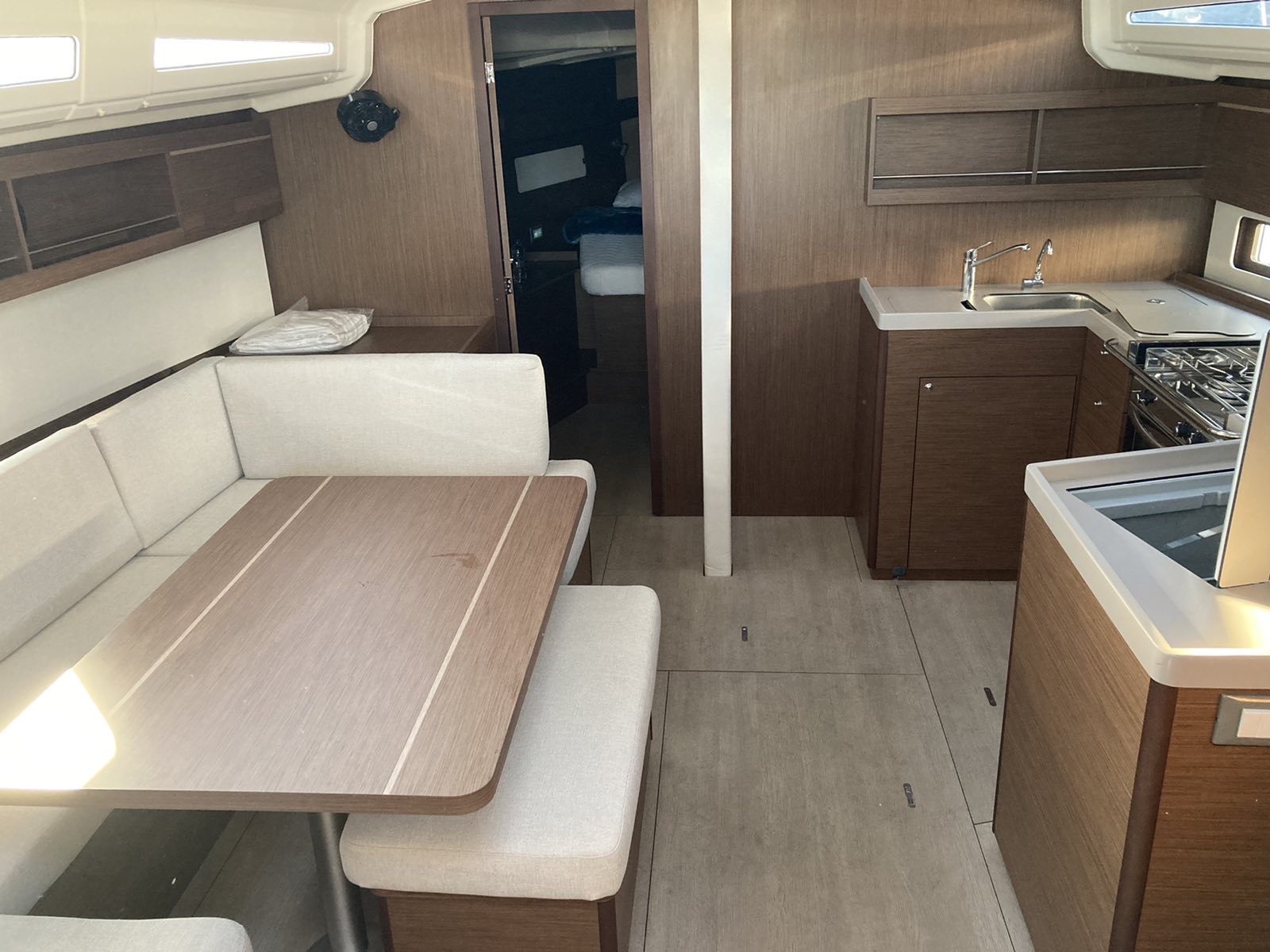 Oceanis 40.1 — photo 3