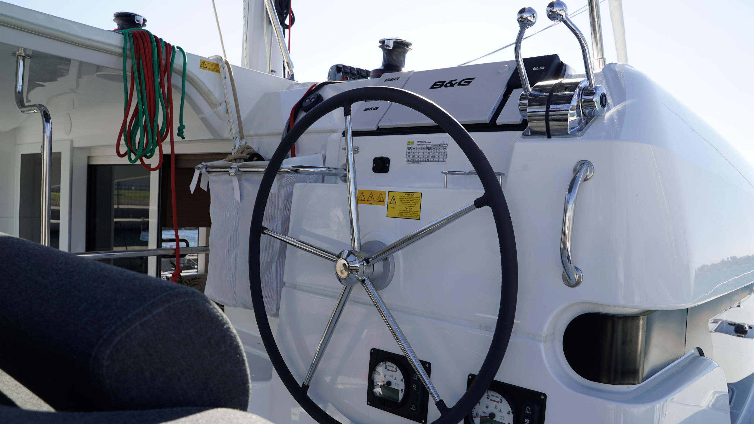 Lagoon 40 — photo 4