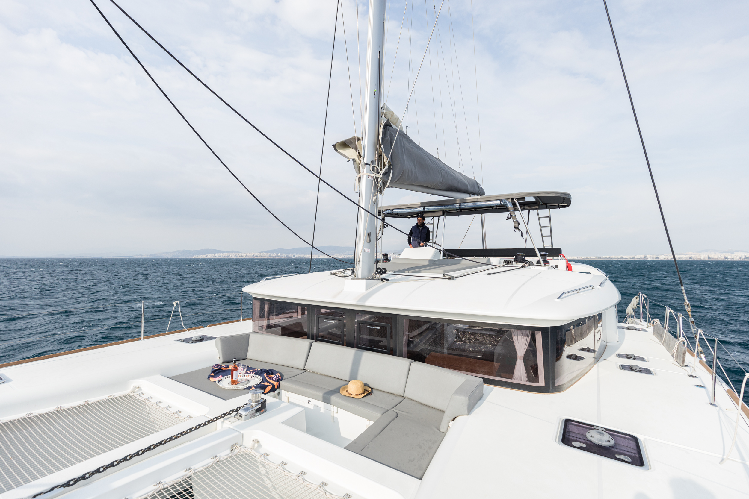 Lagoon 450 Flybridge — photo 15