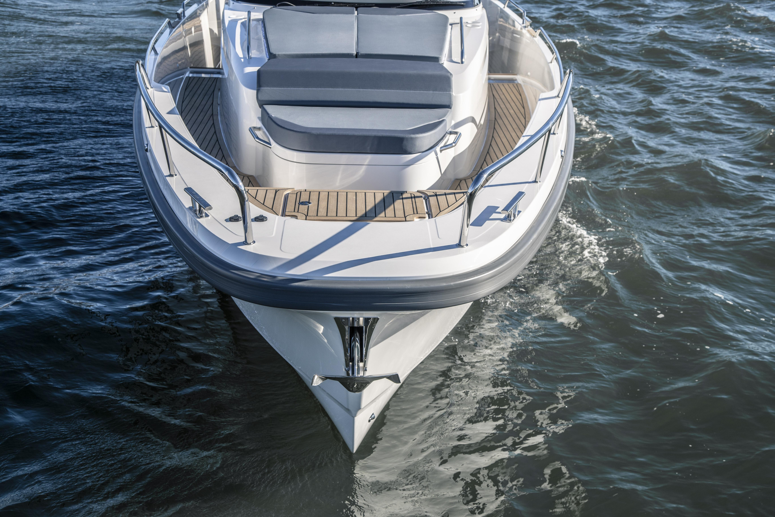 Nimbus Tender T11 — photo 130
