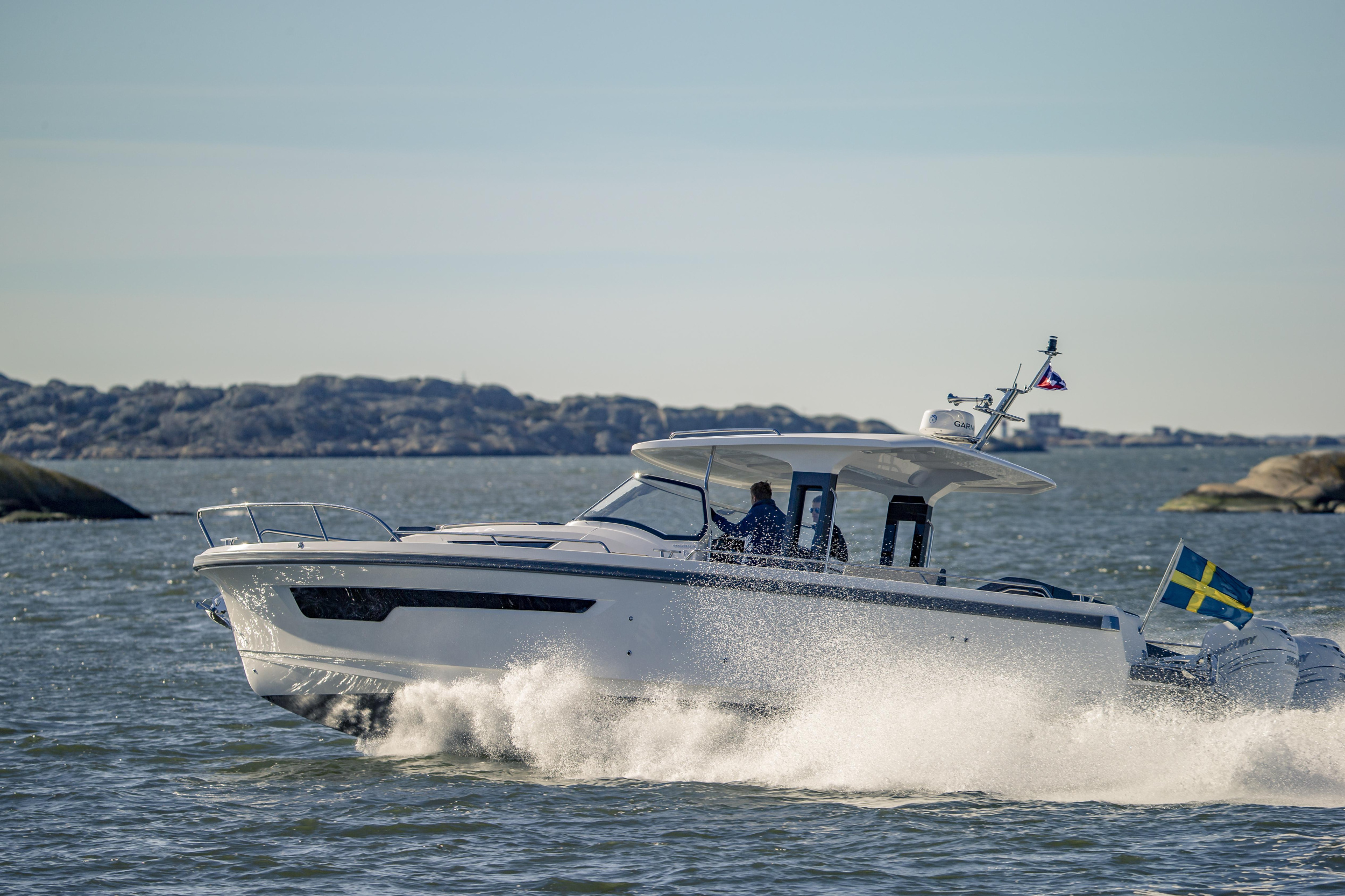 Nimbus Tender T11 — photo 104