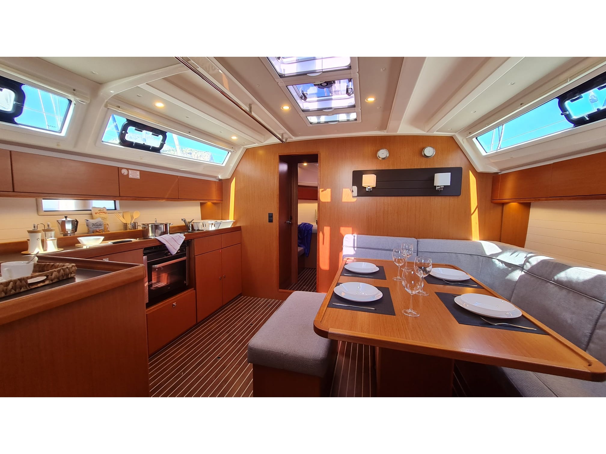 Bavaria Cruiser 46 — photo 16