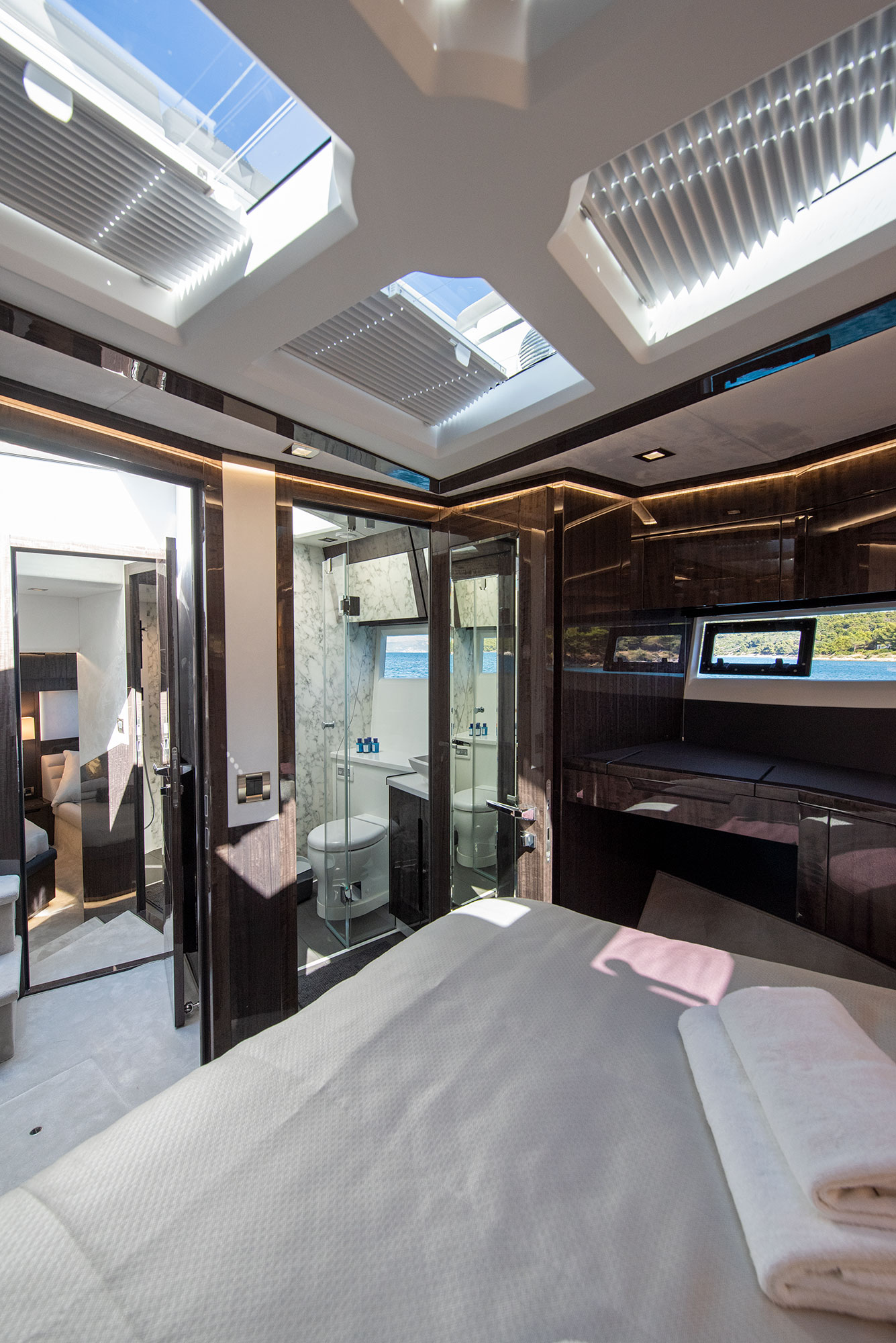 Galeon 500 Fly — photo 17