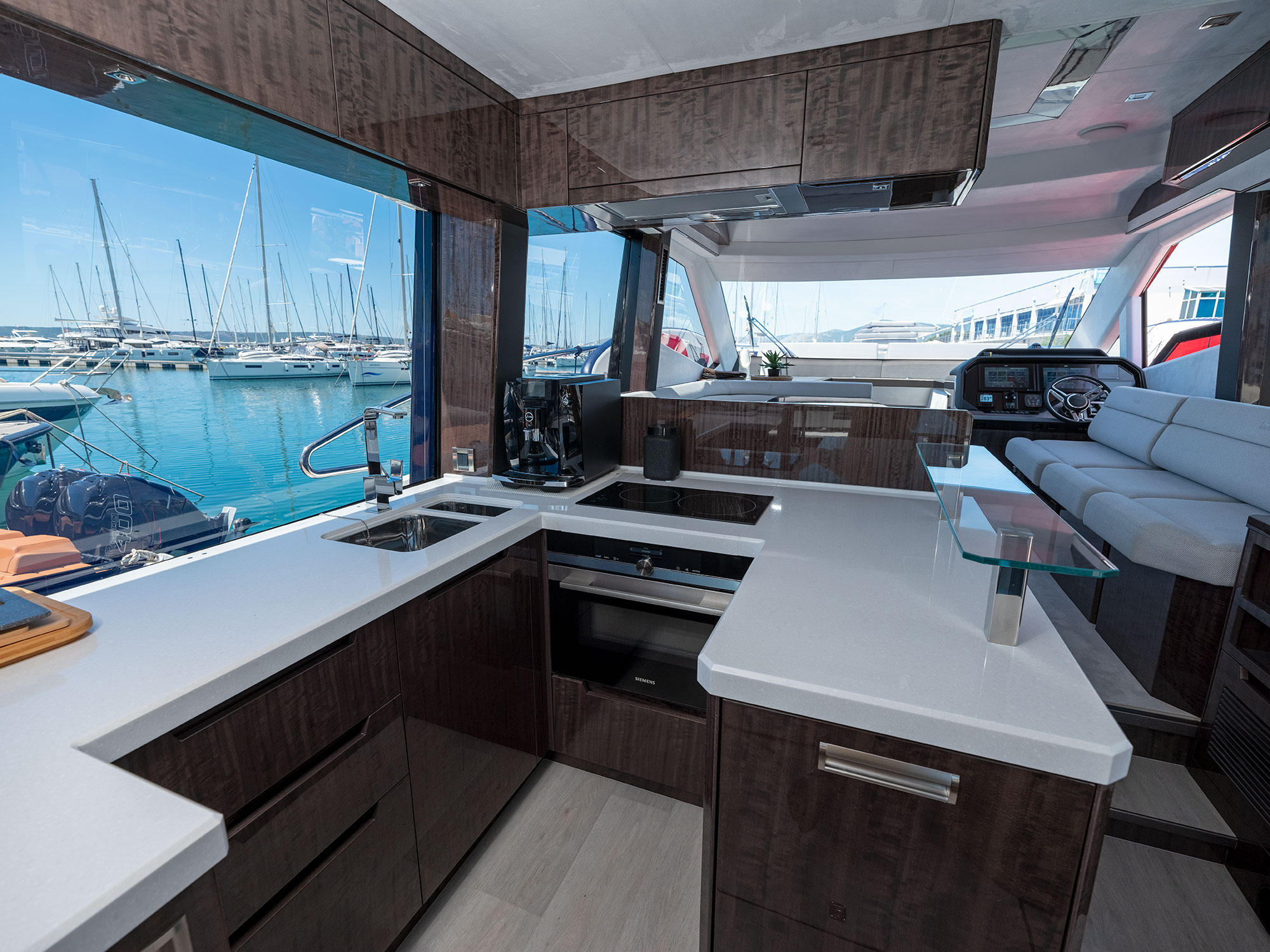 Galeon 500 Fly — photo 27