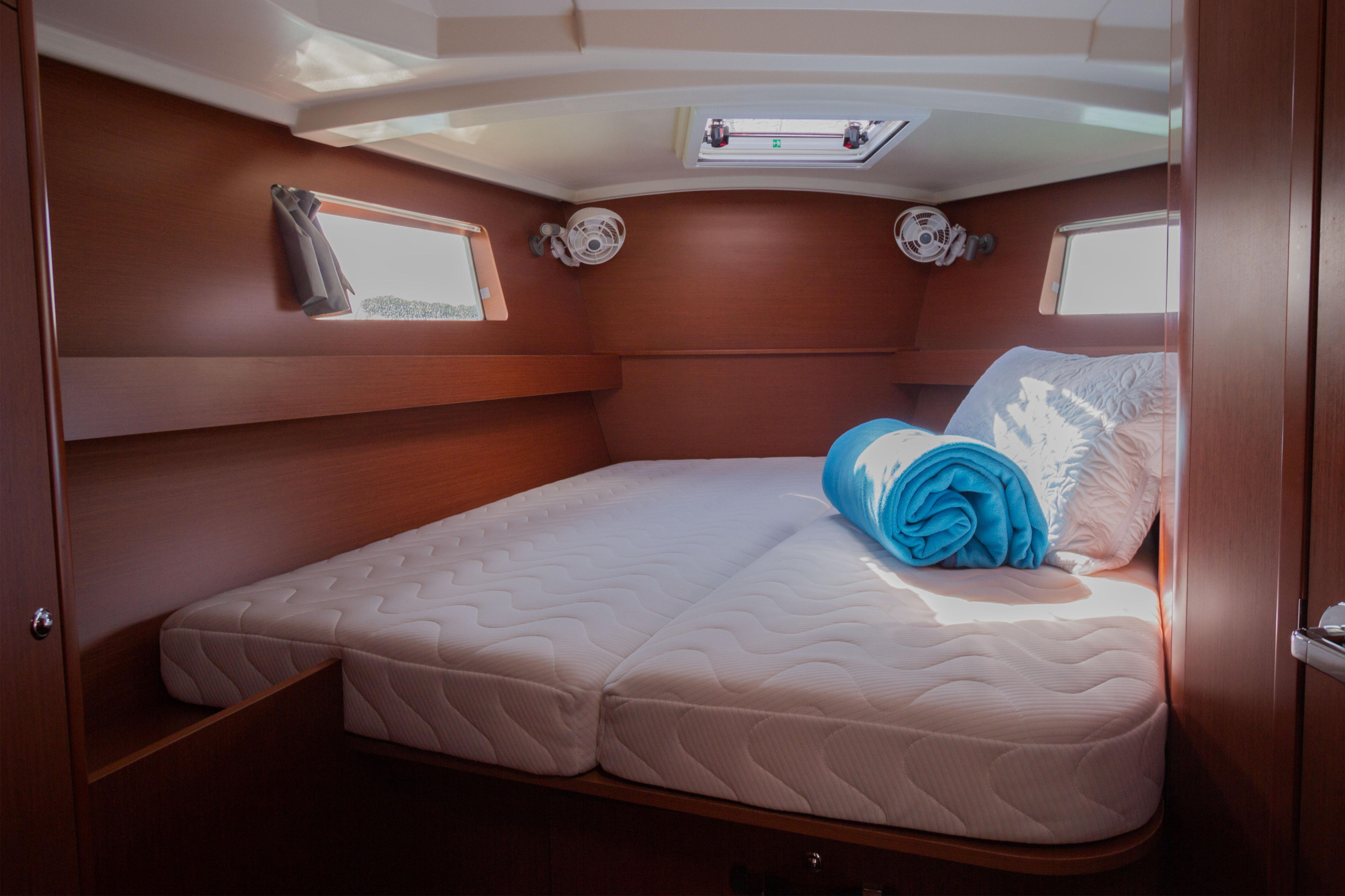 Oceanis 41.1 — photo 5