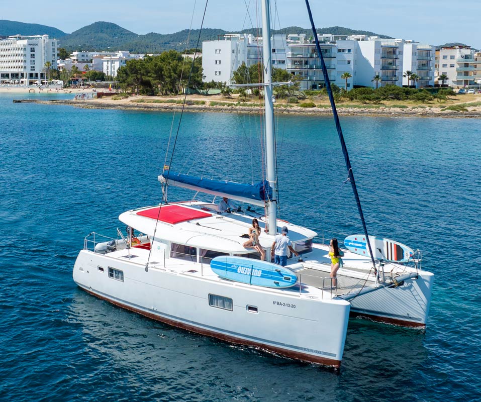 Lagoon 400 — photo 22