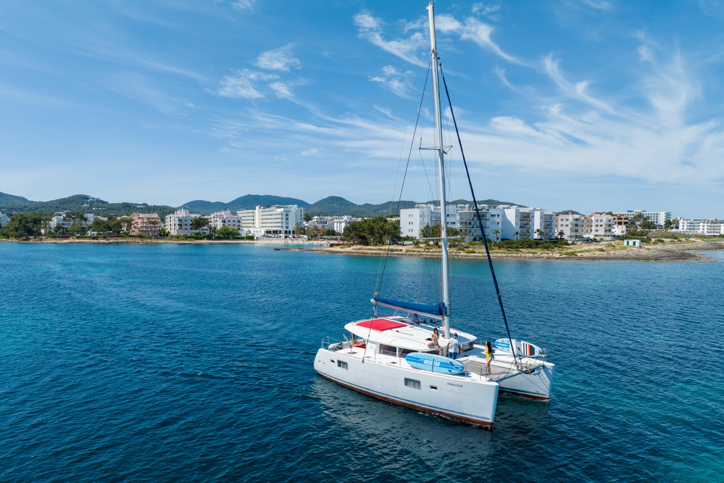 Lagoon 400 — photo 20