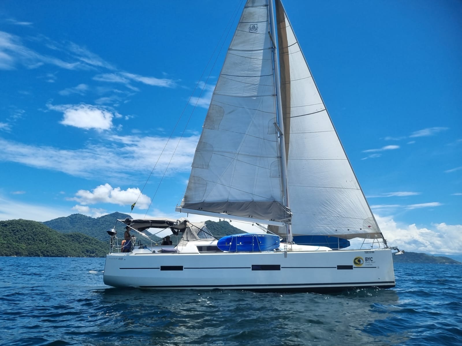 Dufour 410 Grand Large — photo 1