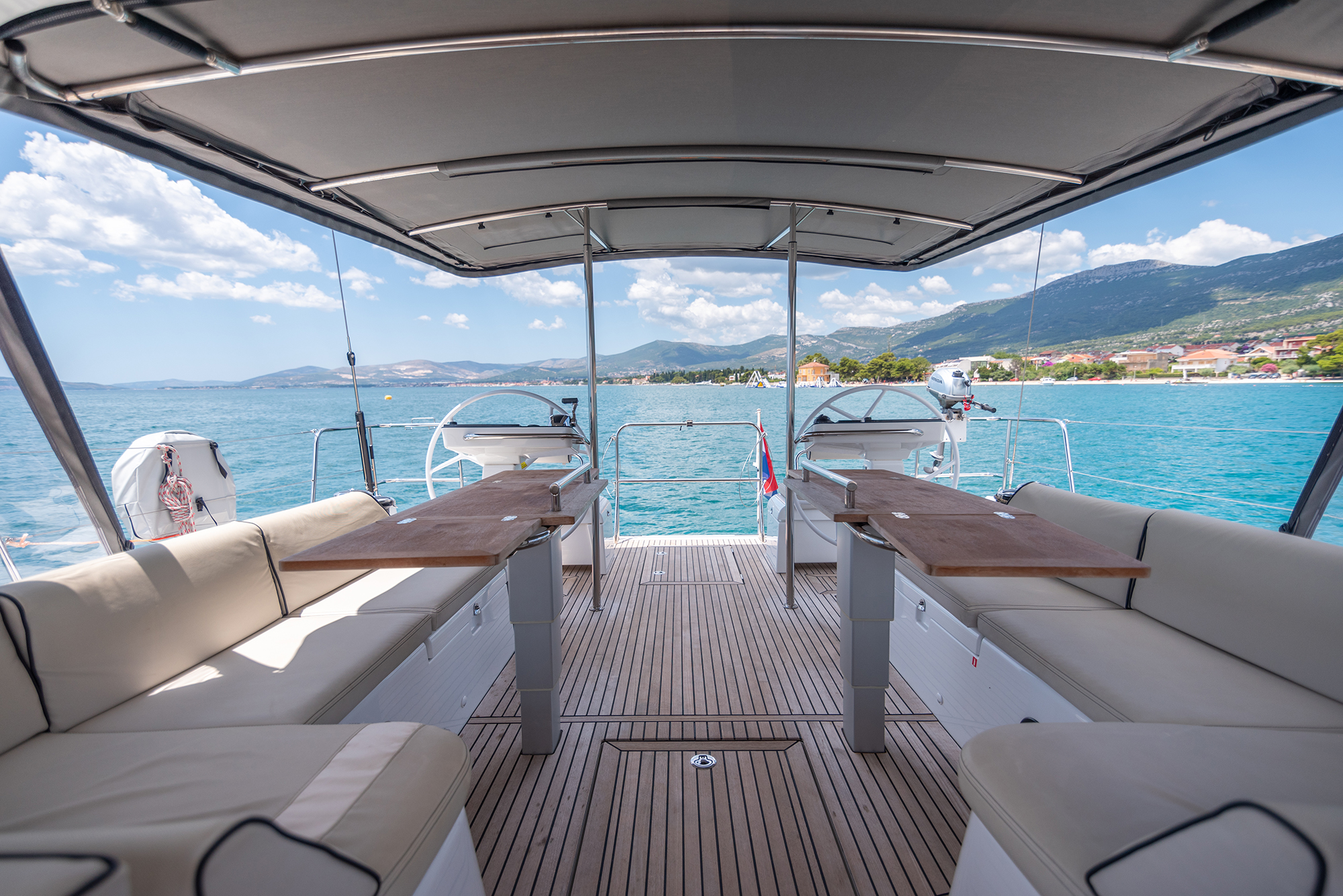 Oceanis 54 — photo 32