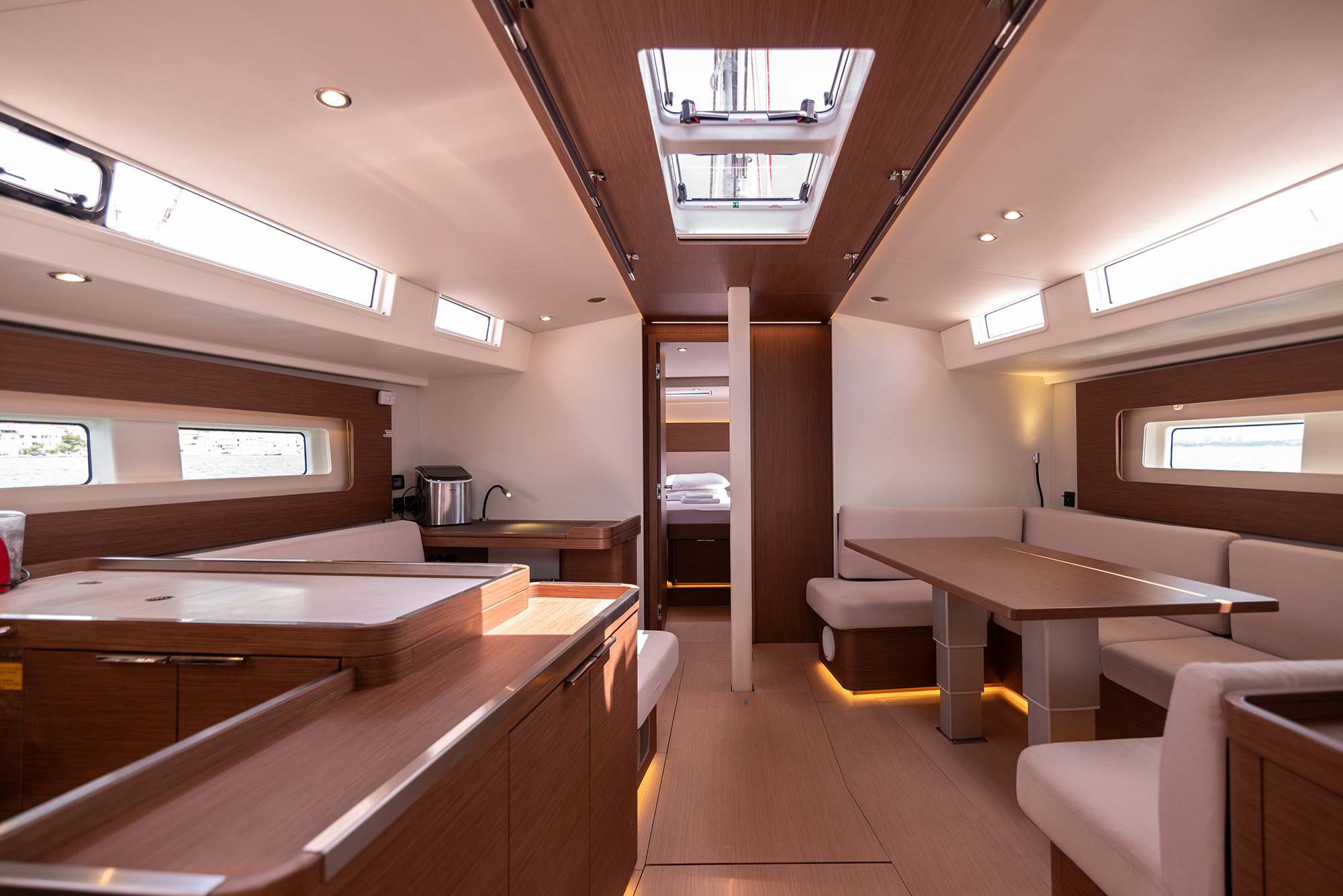 Oceanis 54 — photo 29