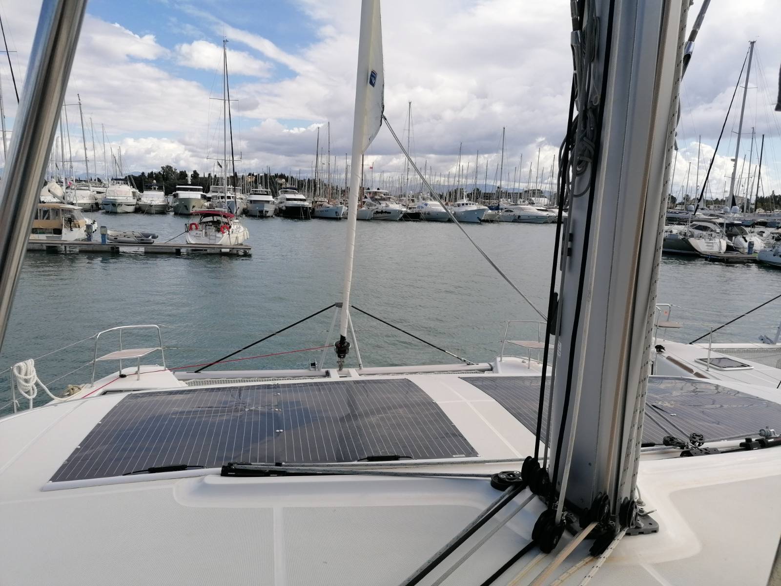 Lagoon 46 — photo 7