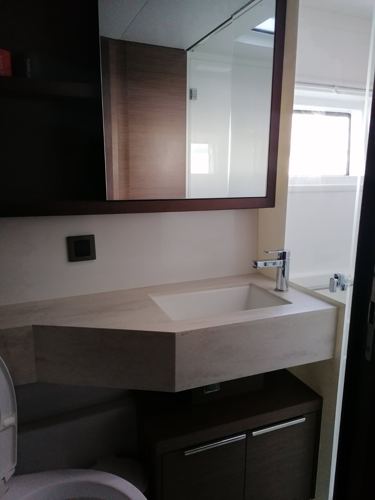 Lagoon 46 — photo 11
