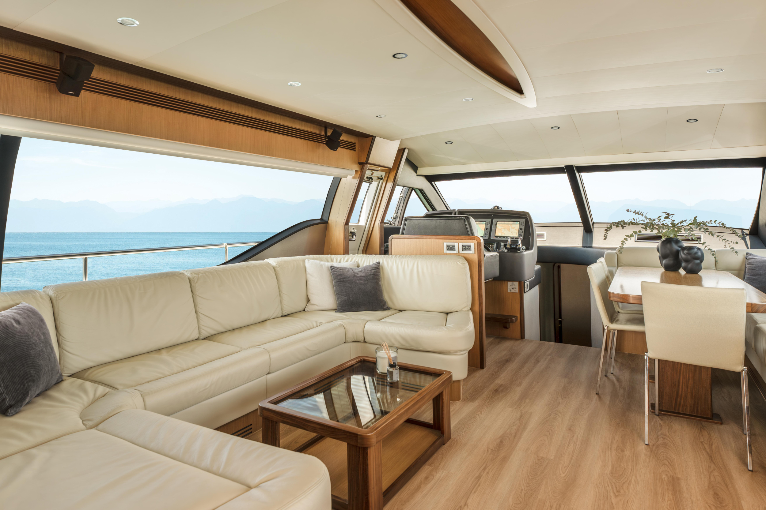 Ferretti 630 — photo 3