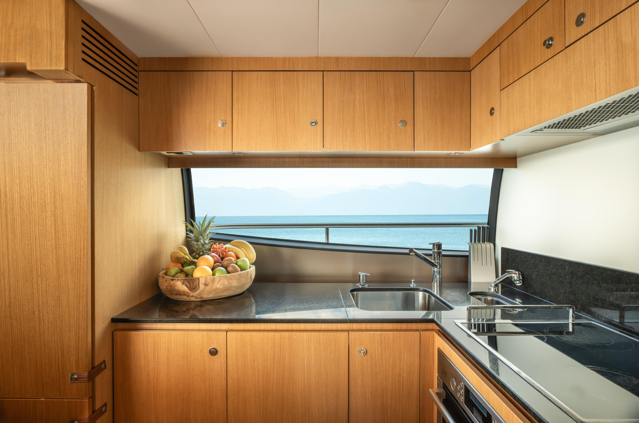 Ferretti 630 — photo 21