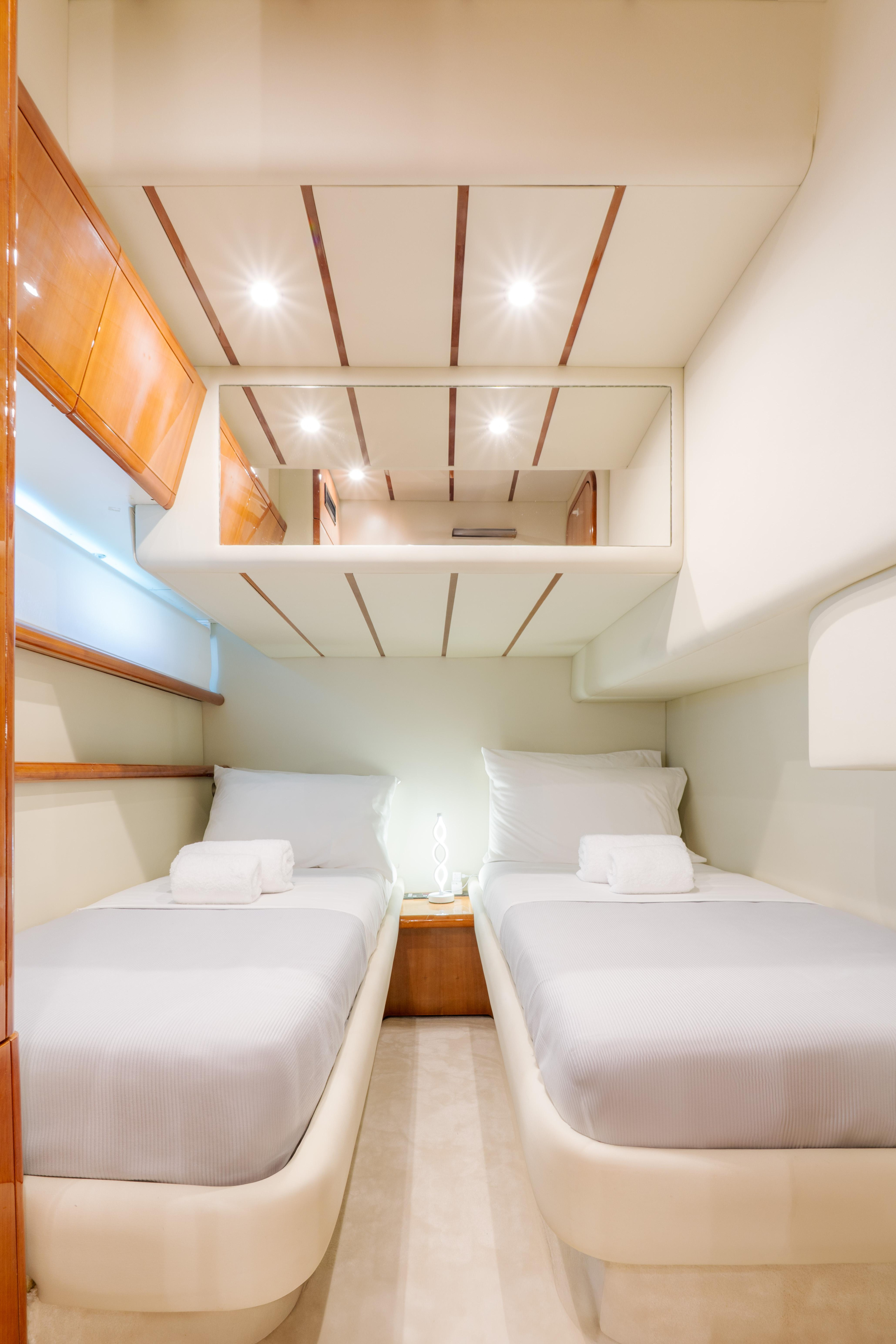 Ferretti 53 — photo 3