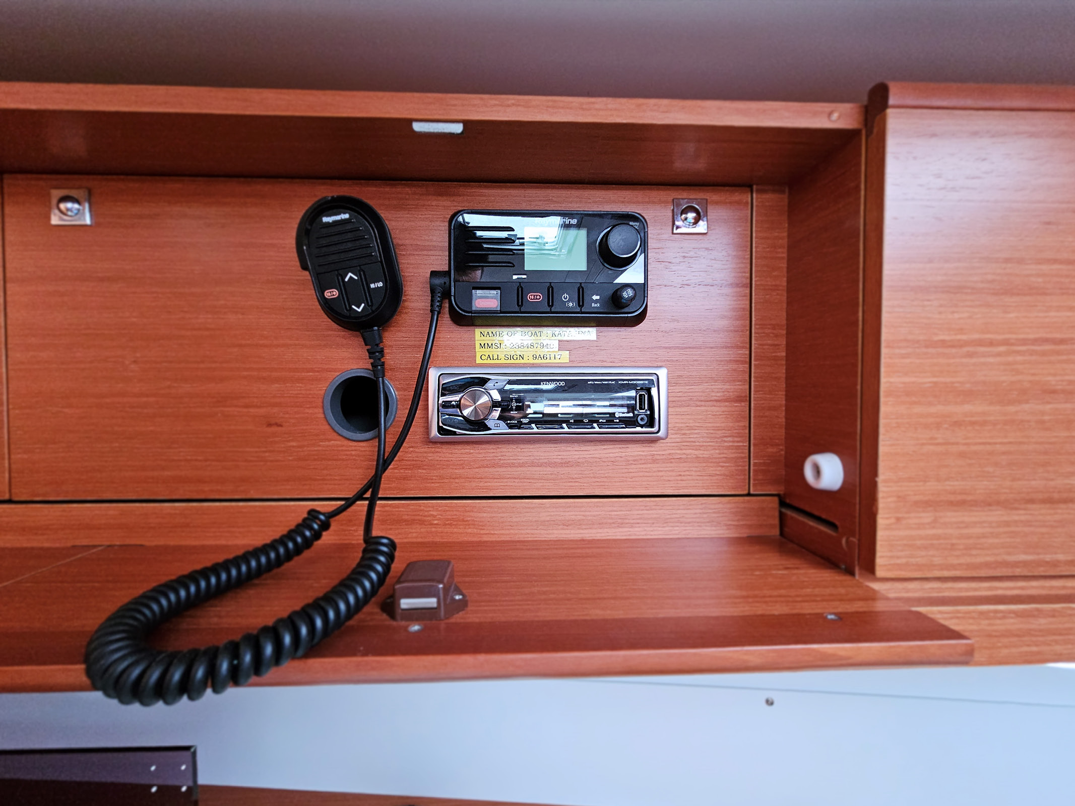 Dufour 460 Grand Large — photo 19