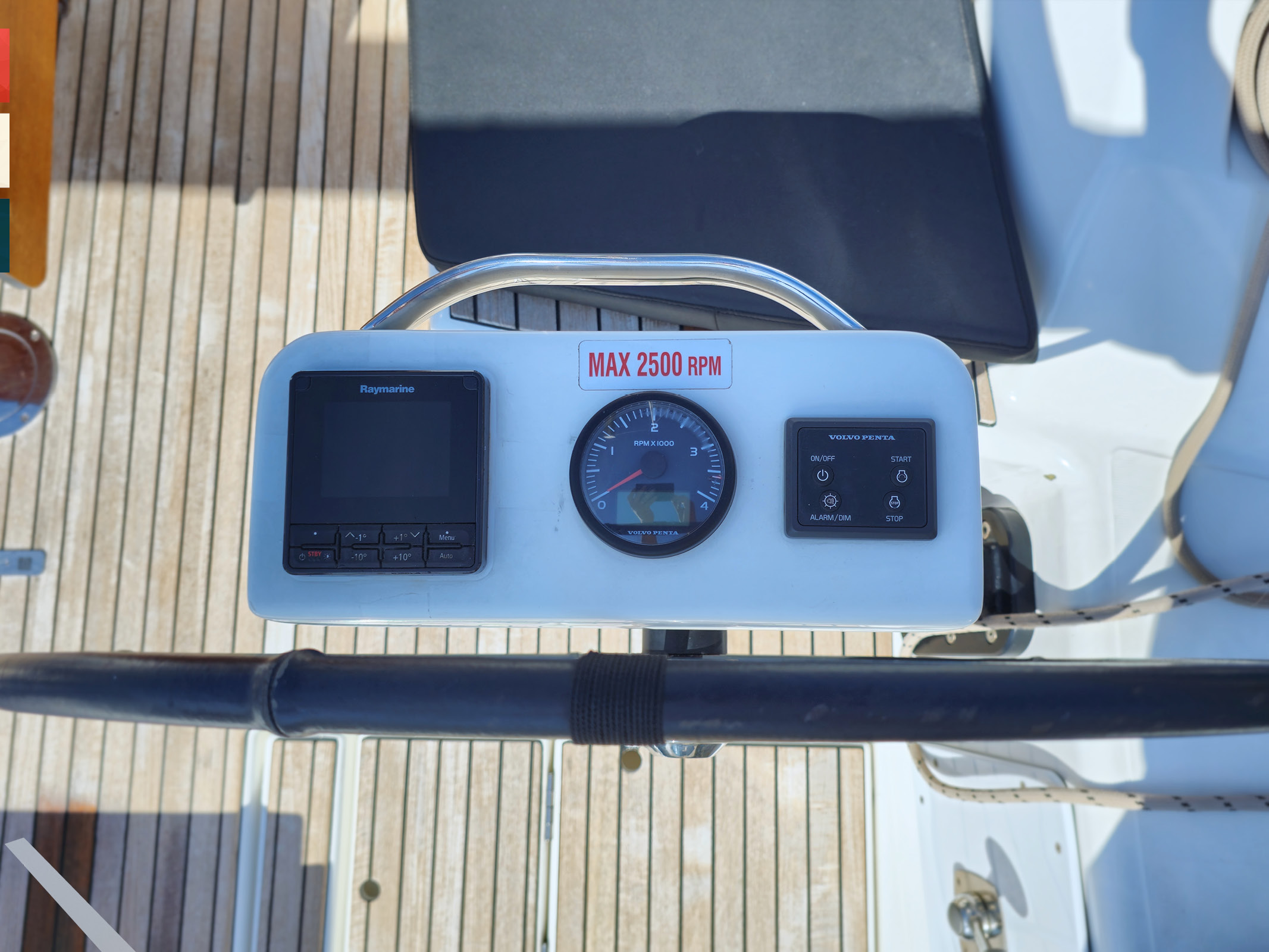 Dufour 430 Grand Large — photo 33